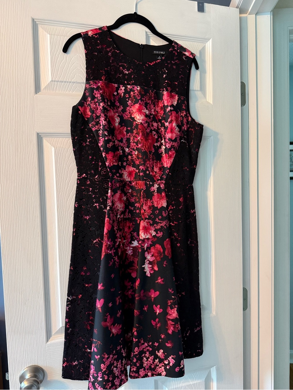 Roz & Ali Black and Pink Floral Midi Dress